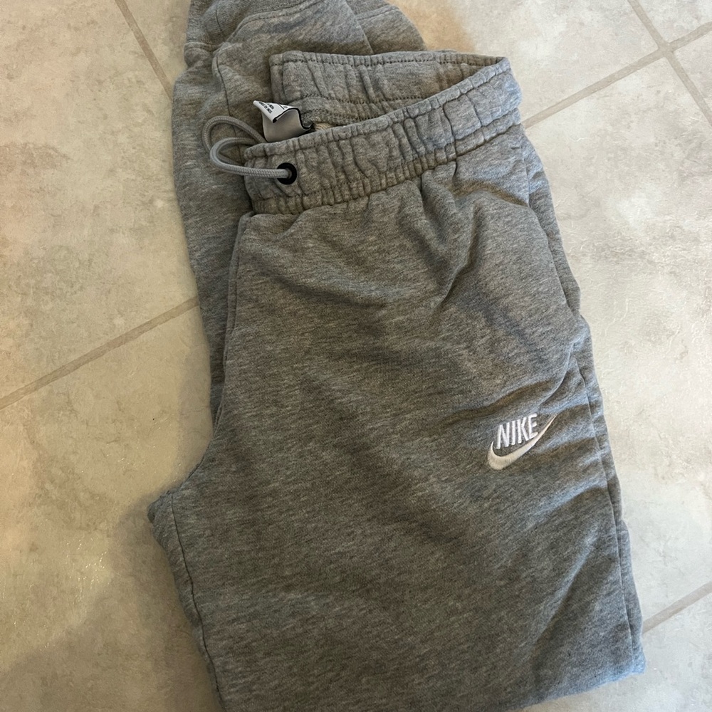Nike Gray sweatpant joggers size XS
